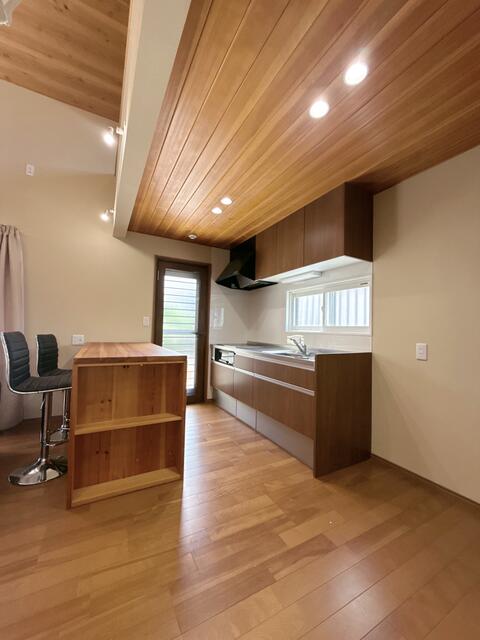 detached 愛媛県松山市河野中須賀