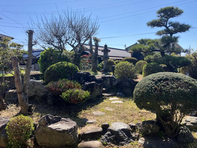 detached 愛媛県伊予郡松前町大字出作 地図を見る