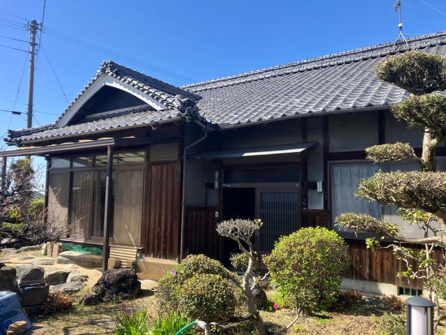 detached 愛媛県伊予郡松前町大字出作 地図を見る