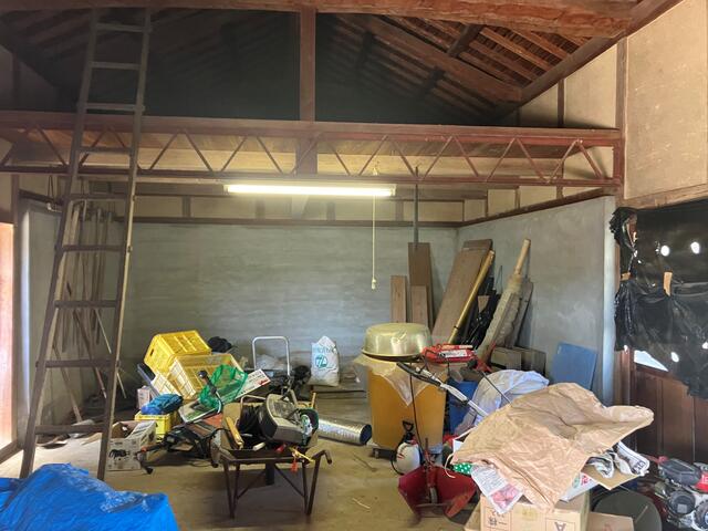 detached 愛媛県伊予郡松前町大字出作 地図を見る
