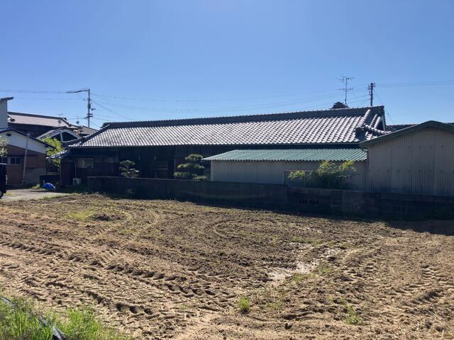 detached 愛媛県伊予郡松前町大字出作 地図を見る