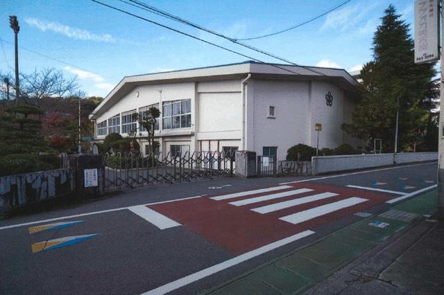 detached 愛媛県伊予郡砥部町千足 地図を見る