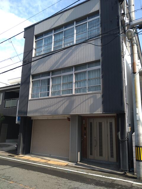 愛媛県八幡浜市の一戸建て | 2500万円 | 4LDK | 140.73m² | Akiyama house finder