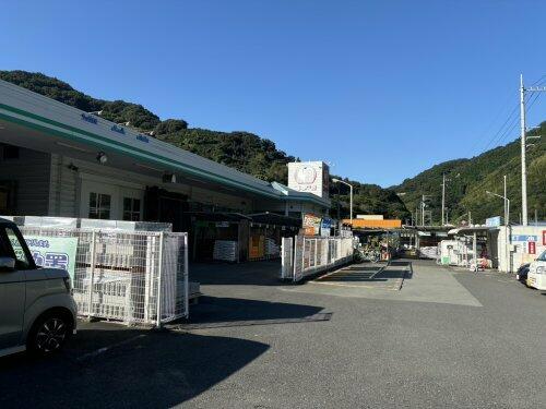 JAにしうわ三瓶支店 (2,406m)