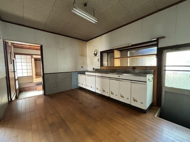 detached 愛媛県大洲市徳森 地図を見る