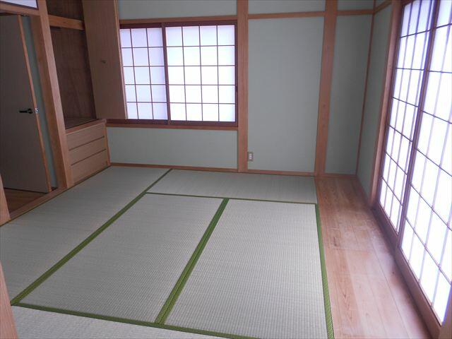 detached 愛媛県上浮穴郡久万高原町下畑野川 地図を見る