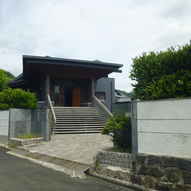 detached 愛媛県大洲市平野町野田 地図を見る