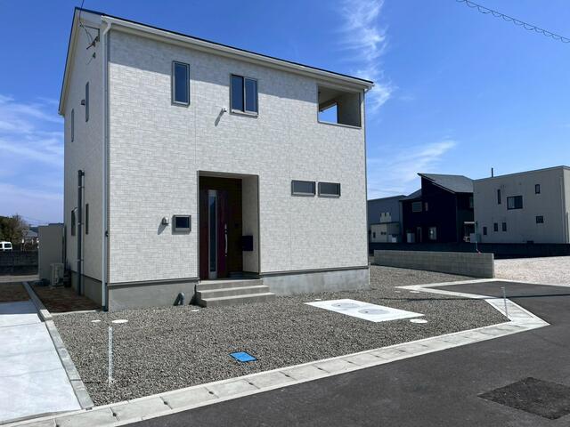 徳島県小松島市の一戸建て | 2180万円 | 4LDK | 170.98m² | Akiyama house finder