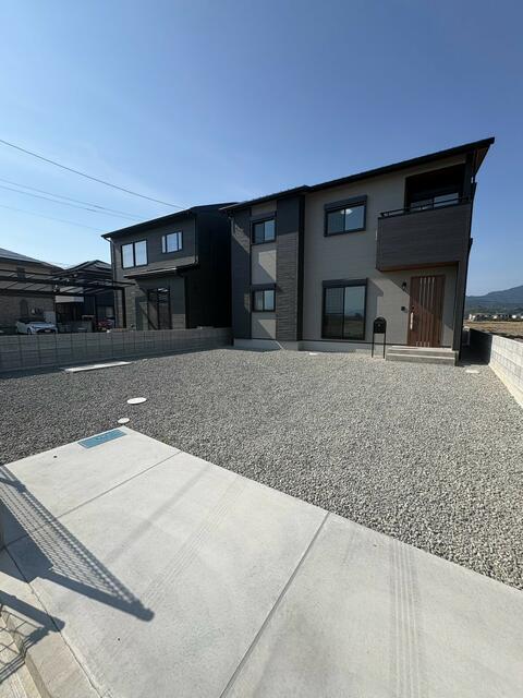 detached 徳島県板野郡藍住町富吉字大向 地図を見る