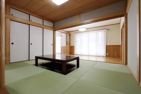 detached 愛媛県伊予郡松前町大字南黒田 地図を見る
