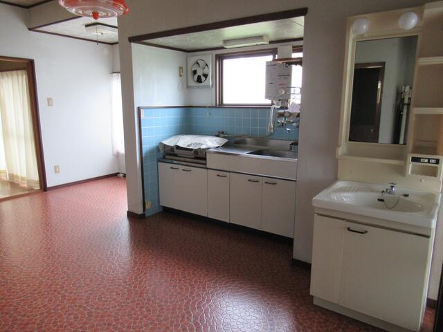 detached 愛媛県北宇和郡鬼北町大字近永 地図を見る