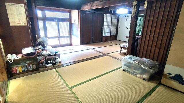 detached 高知県高岡郡日高村柱谷 地図を見る