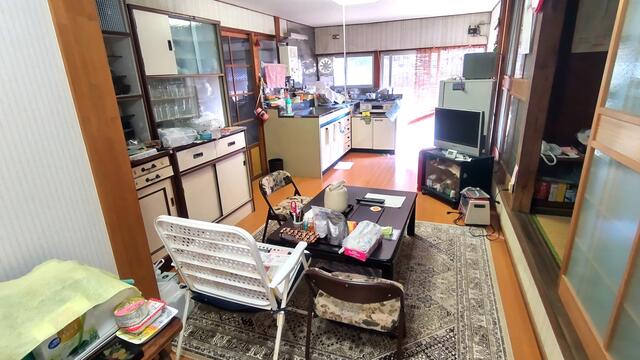 detached 高知県高岡郡日高村柱谷 地図を見る