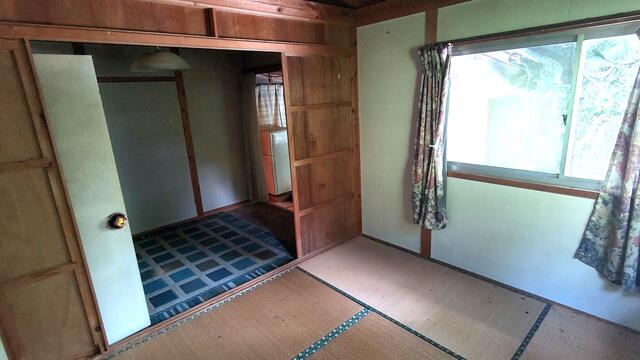 detached 高知県高岡郡佐川町東組 地図を見る