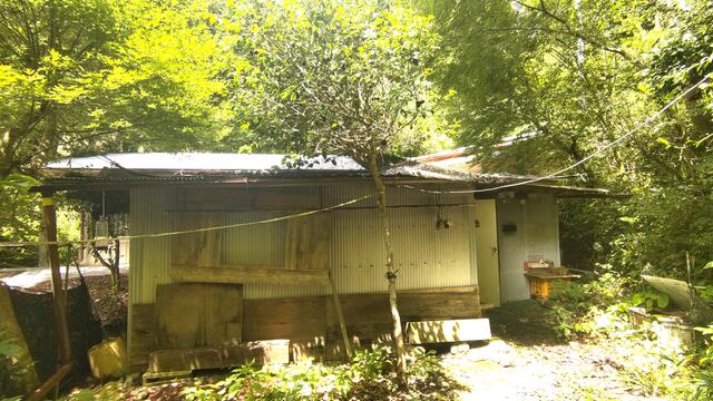 detached 高知県高岡郡佐川町東組 地図を見る
