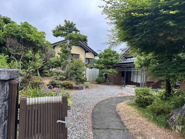 detached 高知県高岡郡四万十町榊山町 地図を見る