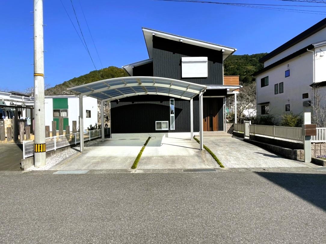 detached 高知県香南市野市町母代寺 地図を見る