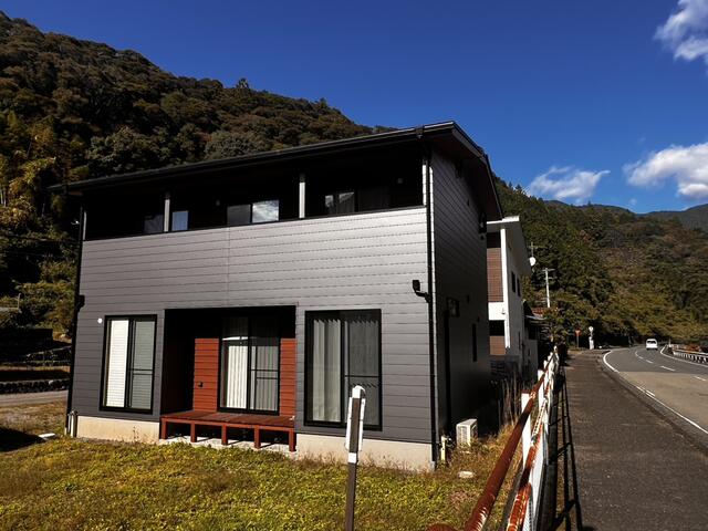 detached 高知県高岡郡津野町赤木 地図を見る