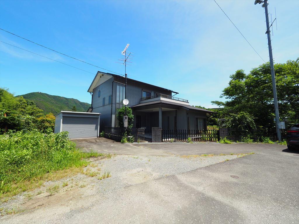 detached 高知県高岡郡越知町越知甲 地図を見る