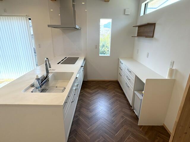 detached 高知県宿毛市貝塚 地図を見る