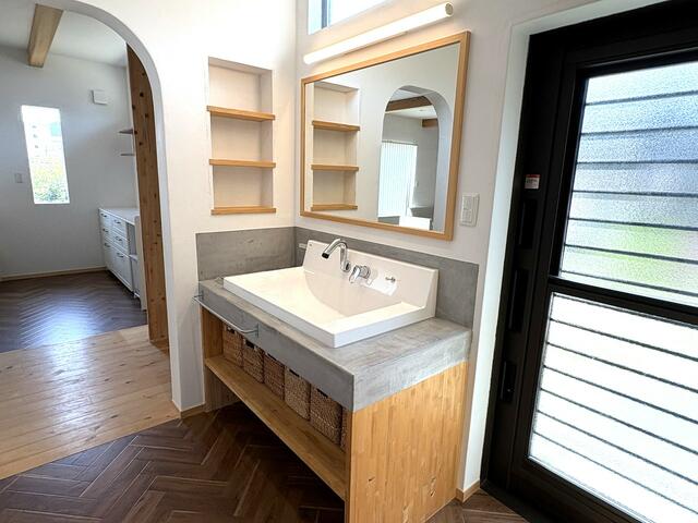 detached 高知県宿毛市貝塚 地図を見る