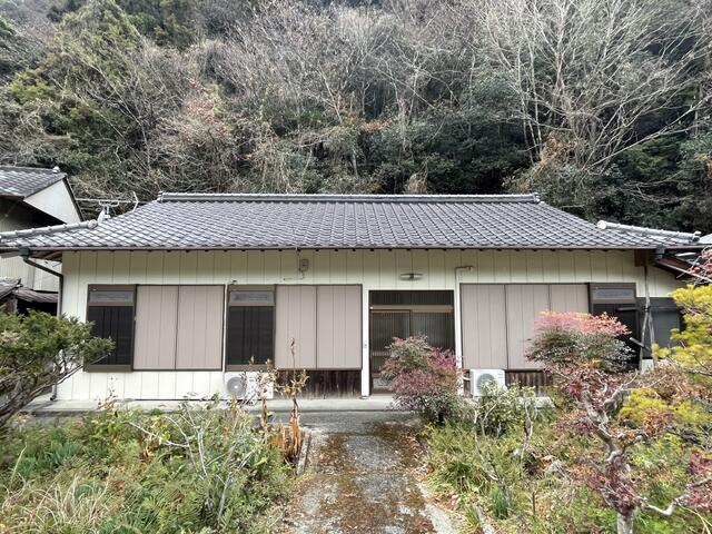 高知県土佐郡土佐町の一戸建て | 680万円 | 6DK | 1032.76m² | Akiyama house finder