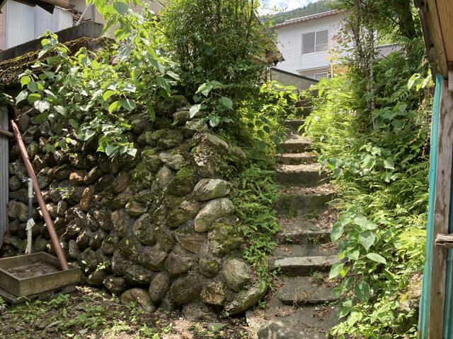 detached 高知県長岡郡本山町本山 地図を見る