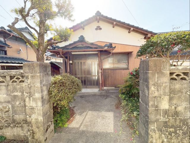 detached 佐賀県杵島郡大町町大字福母 地図を見る