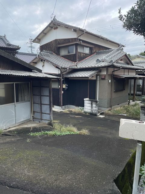 佐賀県唐津市の一戸建て | 450万円 | 5DK | 292.99m² | Akiyama house finder