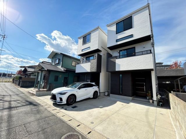 福岡県福岡市の一戸建て | 3980万円 | 4LDK | 75.64m² | Akiyama house finder