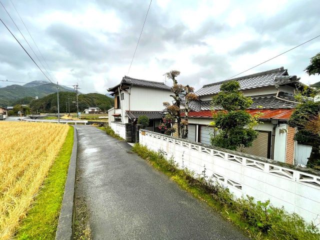 detached 福岡県直方市大字頓野 地図を見る