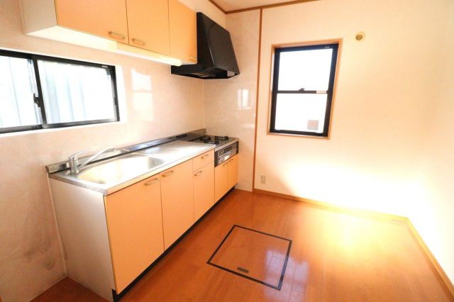detached 福岡県直方市大字頓野 地図を見る