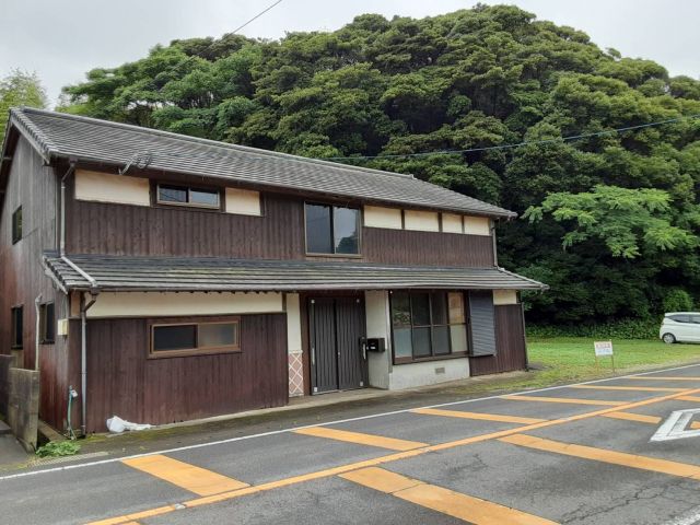 detached 佐賀県唐津市鎮西町中野 地図を見る