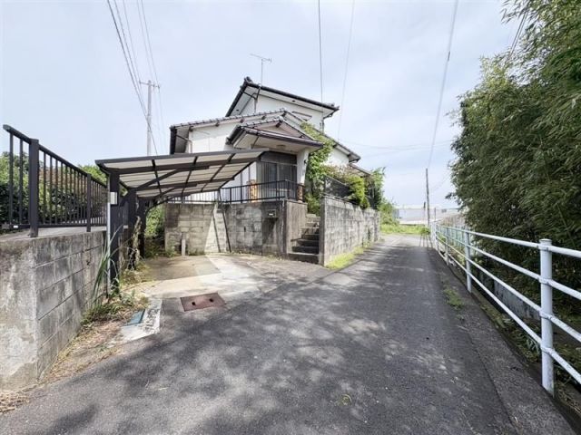 detached 佐賀県三養基郡みやき町大字簑原 地図を見る