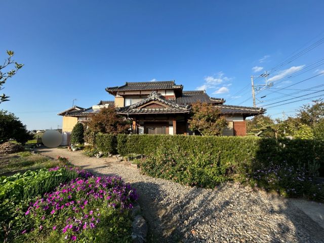 福岡県久留米市の一戸建て | 1380万円 | 5LDK | 922.48m² | Akiyama house finder