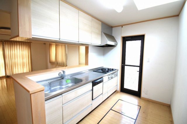 detached 福岡県朝倉郡筑前町高田 地図を見る