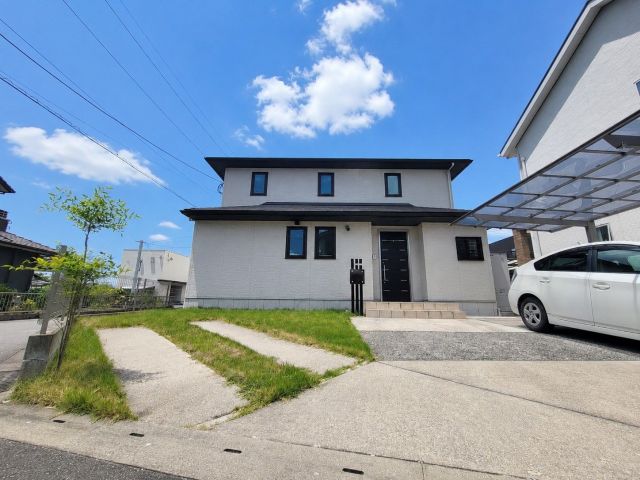 detached 佐賀県三養基郡基山町大字宮浦 地図を見る