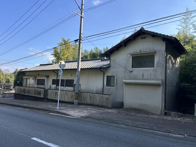 detached 福岡県鞍手郡小竹町大字新多