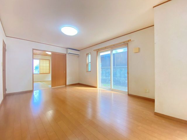 福岡県福岡市の一戸建て | 2580万円 | 4SLDK | 235.21m² | Akiyama house finder