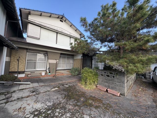 detached 福岡県三潴郡大木町大字上八院 地図を見る