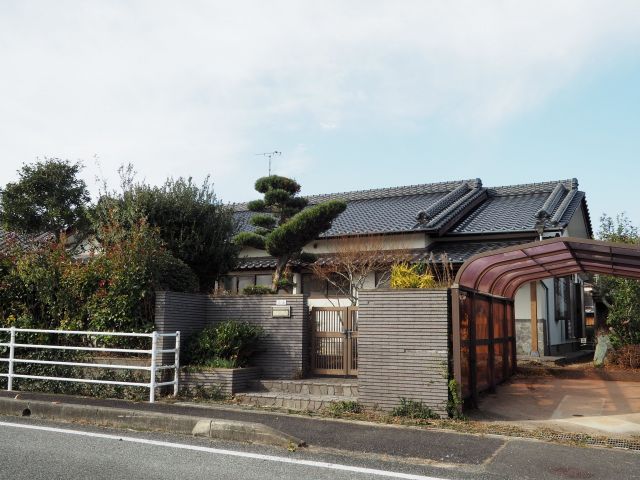 福岡県福津市の一戸建て | 1550万円 | 5LDK | 349.09m² | Akiyama house finder