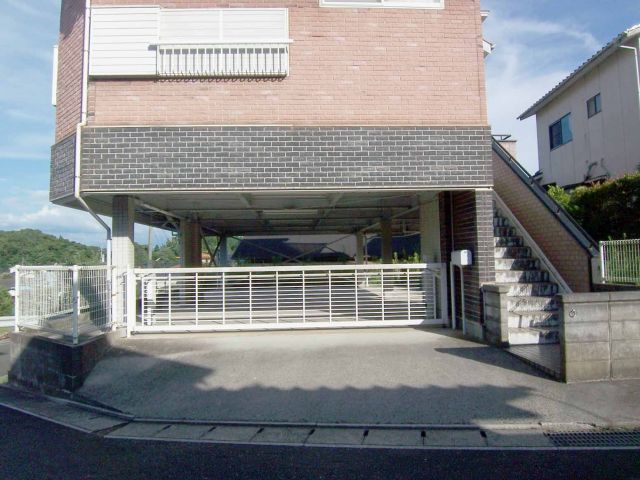 detached 福岡県嘉穂郡桂川町大字土居 地図を見る