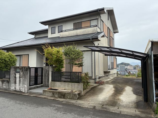 福岡県北九州市の一戸建て | 1390万円 | 5LDK | 386.58m² | Akiyama house finder