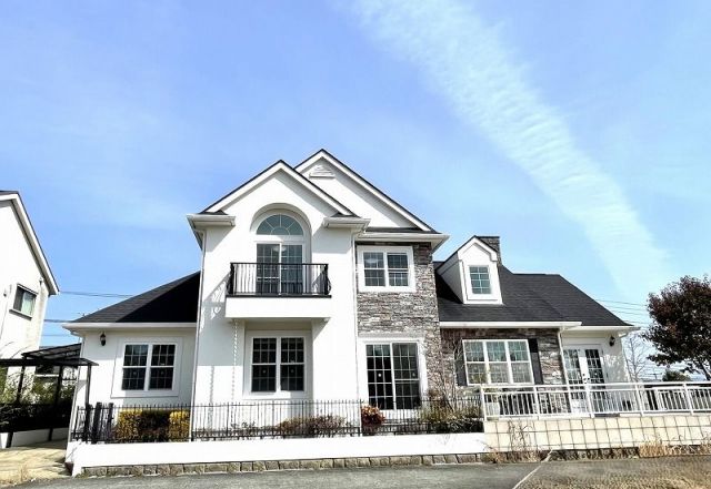 佐賀県鳥栖市の一戸建て | 8500万円 | 5LDK | 321.46m² | Akiyama house finder