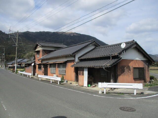 detached 福岡県行橋市大字高来 地図を見る