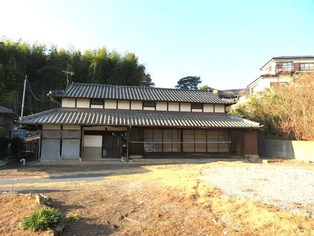 detached 福岡県鞍手郡鞍手町大字中山 地図を見る
