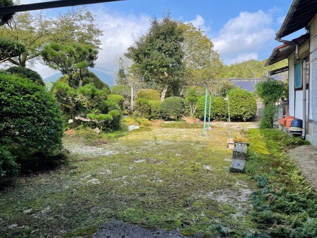 detached 福岡県飯塚市桑曲 地図を見る