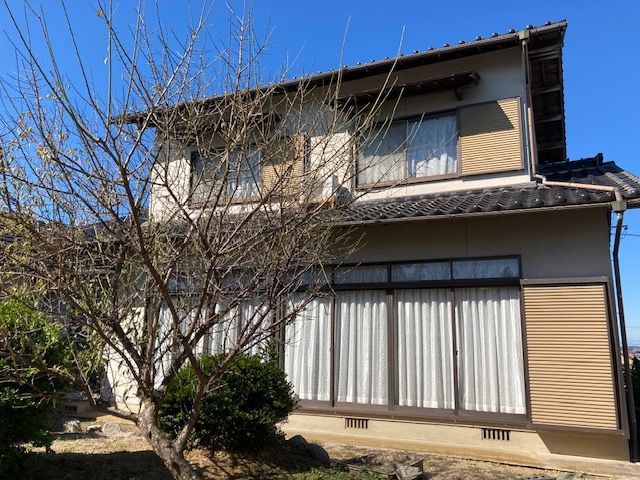 detached 福岡県直方市大字感田 地図を見る