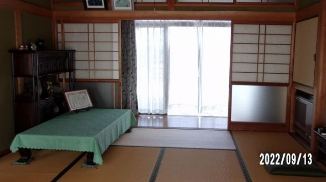detached 福岡県直方市大字感田 地図を見る