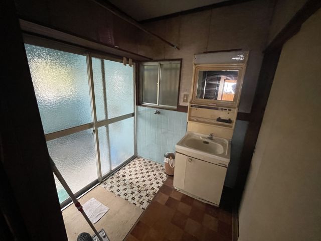 detached 福岡県福岡市中央区輝国２丁目 地図を見る